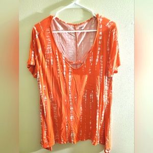 High-Low Tie Dye Tee